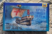 images/productimages/small/CRUISADERS SHIP XII-VIV century Zvezda 1;72 voor.jpg